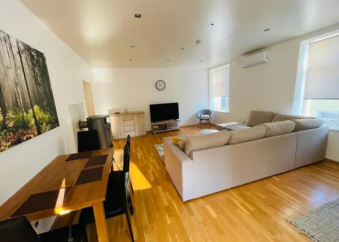 Holiday Apartment Near Beach.